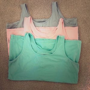 3 maurices tank tops